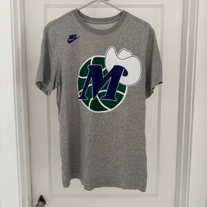 Dallas Mavericks Retro Logo Nike Dri-Fit T-Shirt